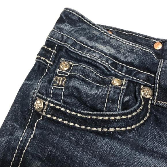 Miss Me Distressed Cutoff Jean Shorts - Picture 3 of 8